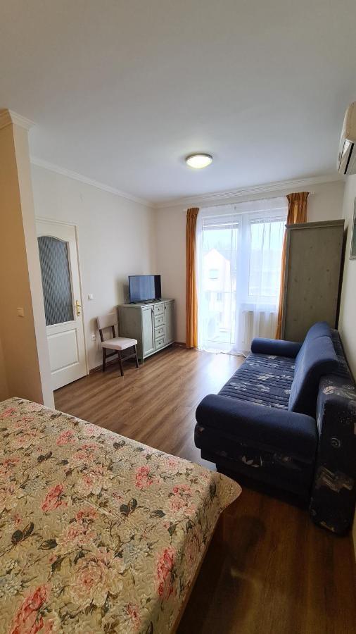 Gabi Apartman Hajdúszoboszló Exterior foto
